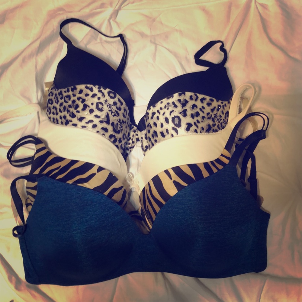 Bundle of 5 VS bras all 36D